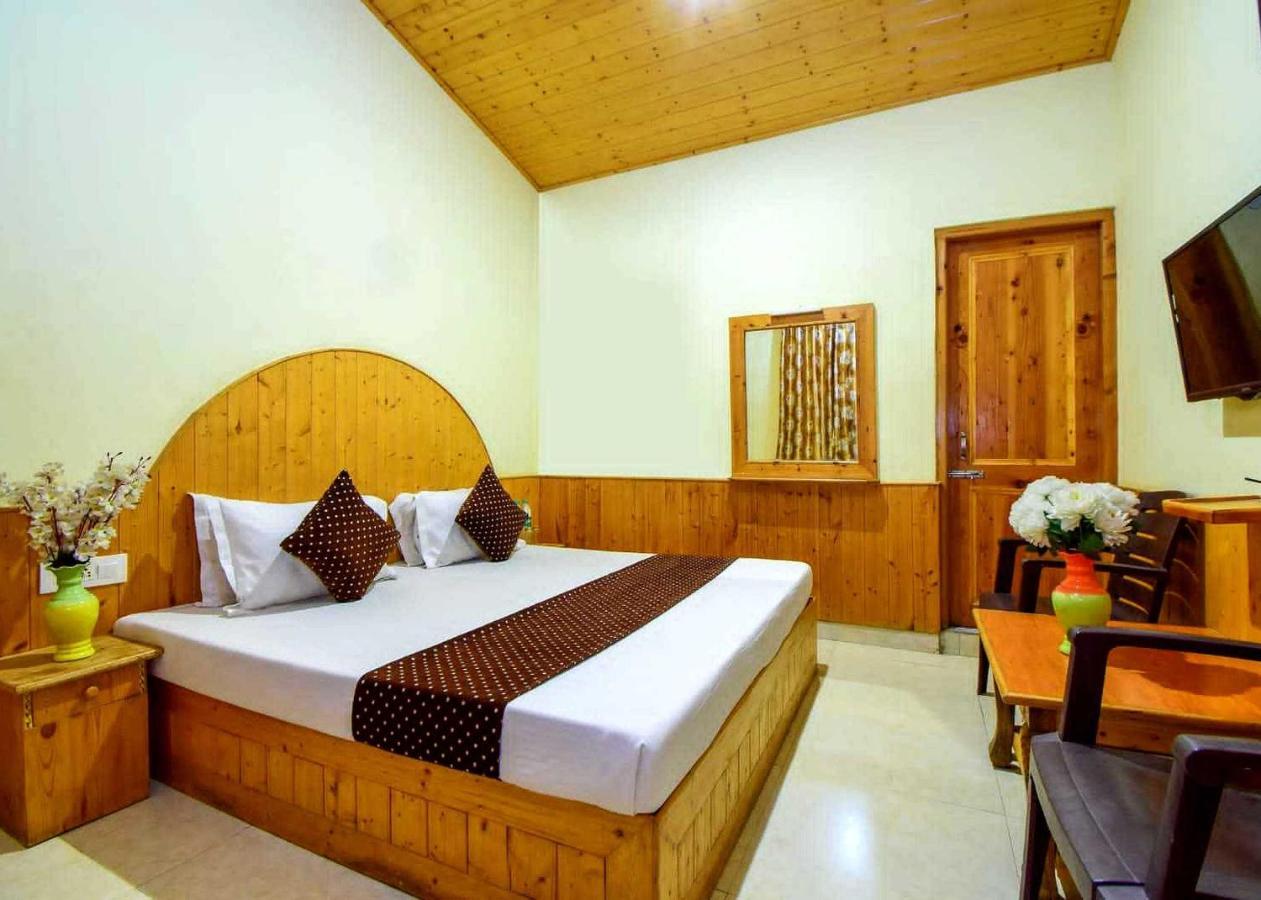 Oyo Flagship 82405 Cochin Villa Манали Экстерьер фото